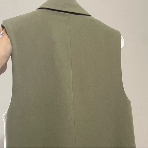 Stradivarius Green Vest with Notched Lapels - Picture 4 of 4
